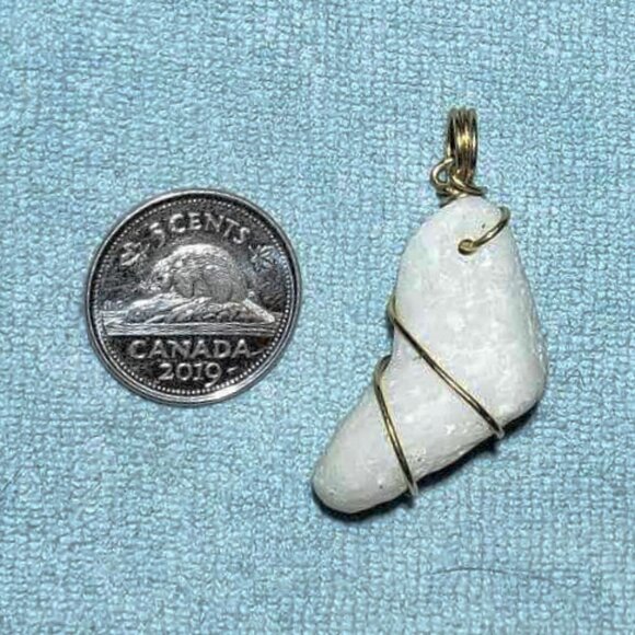 Hand Carved Milky Quarts Pendant - Picture 1 of 1